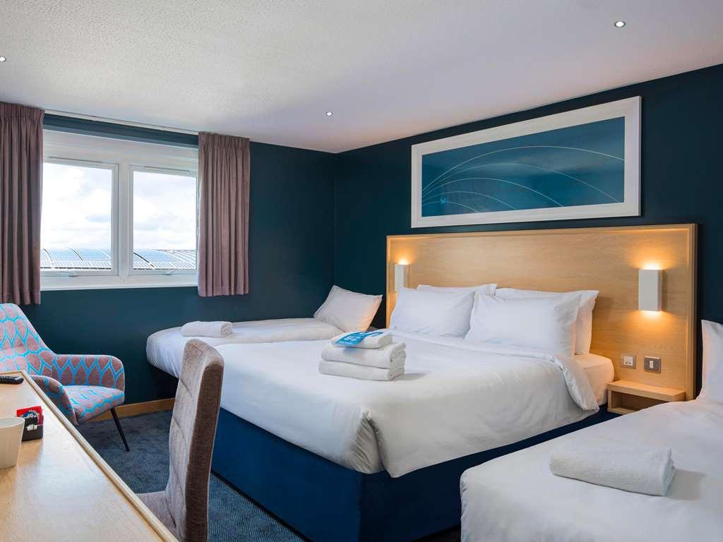 Travelodge Bristol Central Anchor Road 객실 사진