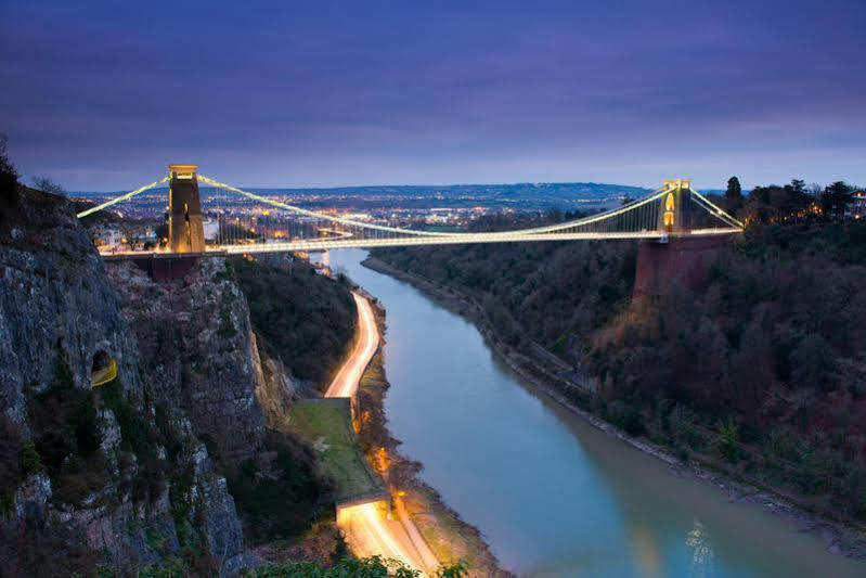 Travelodge Bristol Central Anchor Road 외부 사진