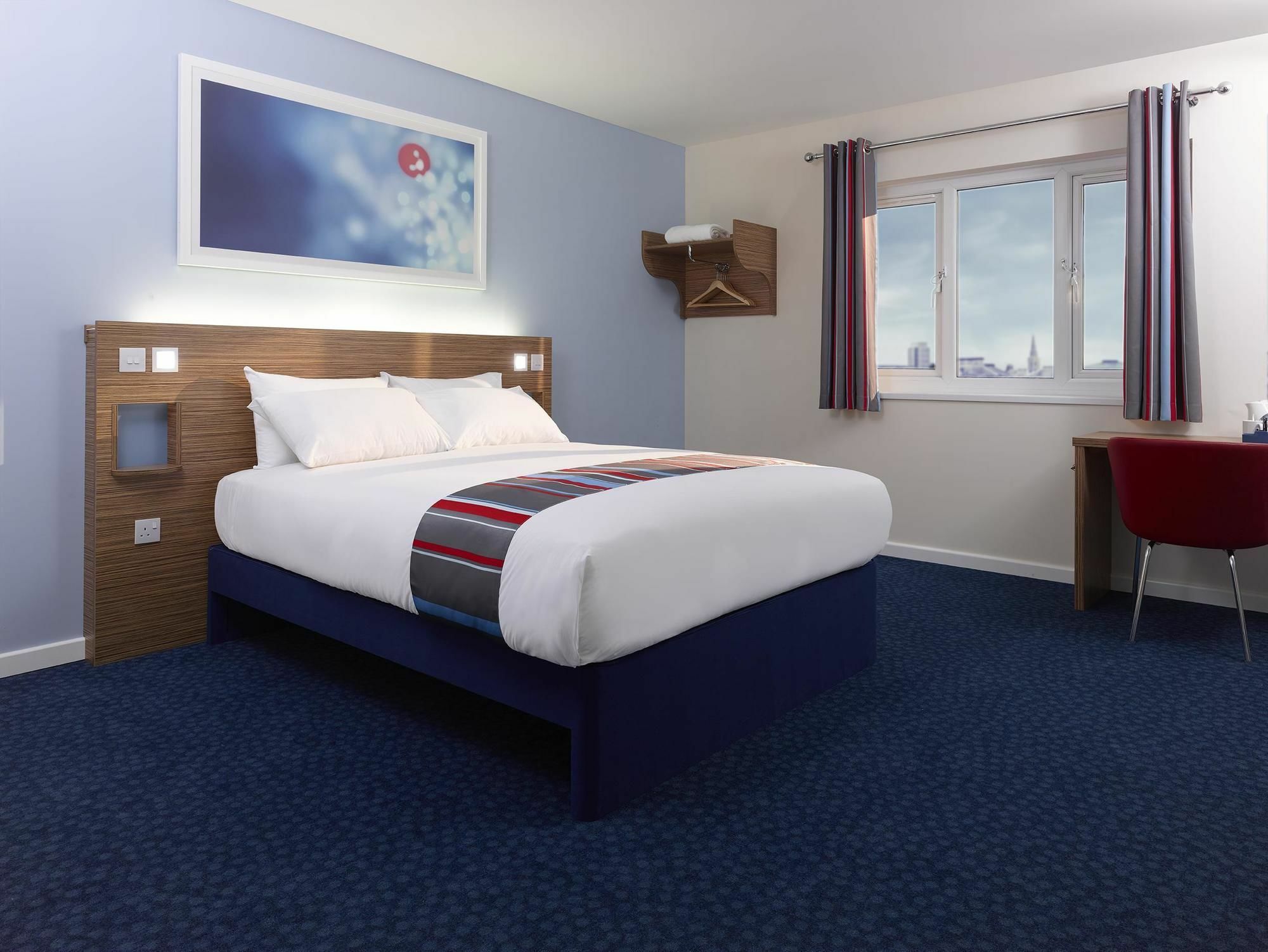 Travelodge Bristol Central Anchor Road 외부 사진