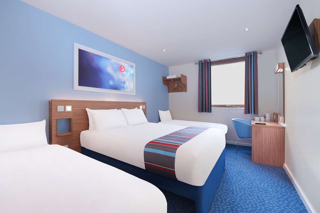 Travelodge Bristol Central Anchor Road 객실 사진